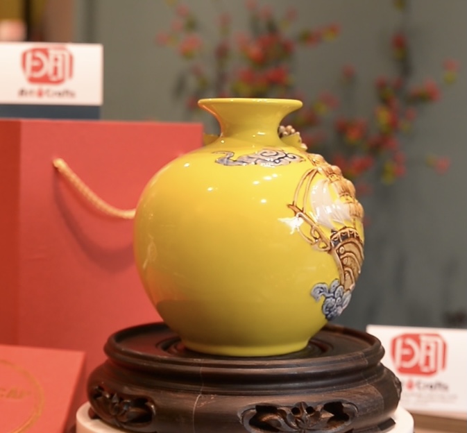 263A2855-68D9-48BE-9AD7-8E6BAF7FDCB3