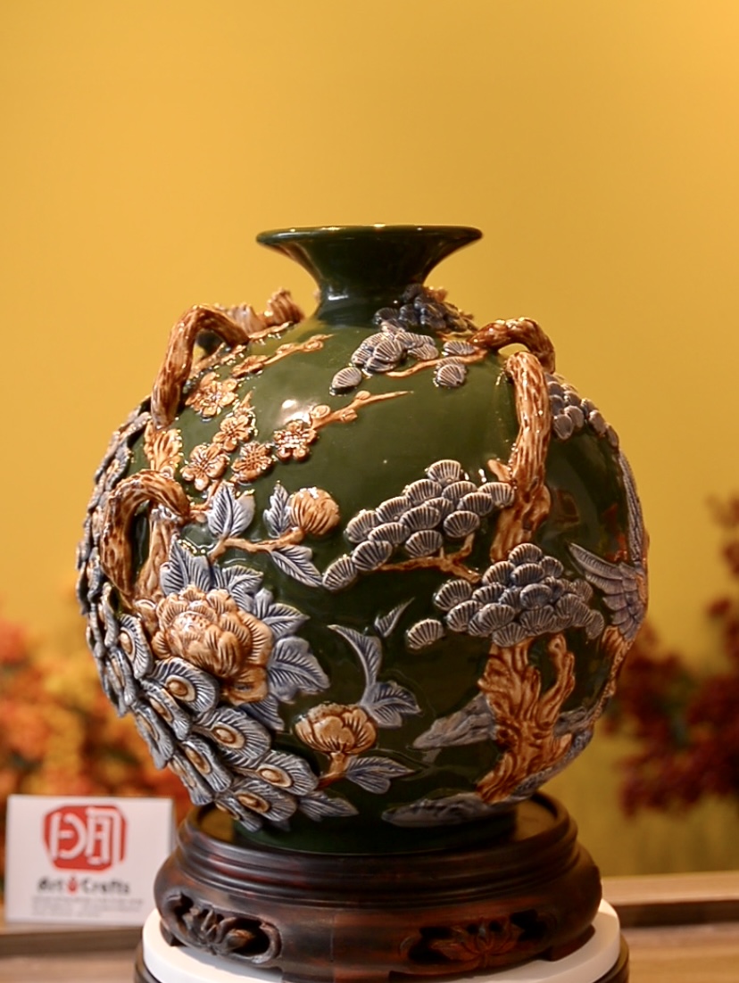 5D367D75-D6AC-4183-ADF3-362CBA120274